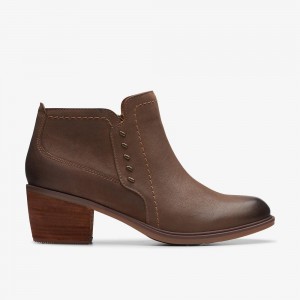 Dark Tan Leather Clarks Neva Lo Women Boots | 9273FRQXH