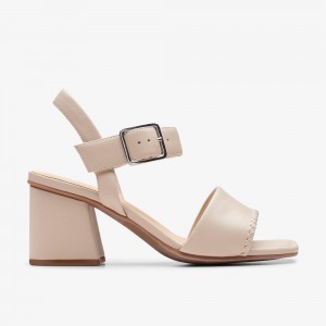 Sand Leather Clarks Siara 65 Buckle Women Sandals | 8957LNIKG