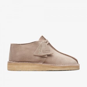 Sand Suede Clarks Desert Trek Women Boots | 5197OHMPT