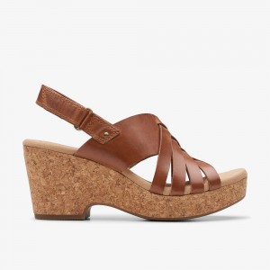 Tan Leather Clarks Giselle Ivy Women Sandals | 6053GMZXR