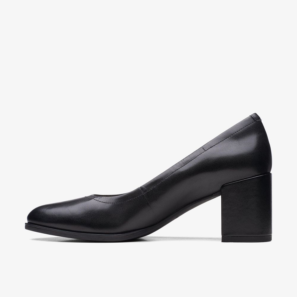 Black Leather Clarks Freva 55 Court Women Pumps | 1735IABXE