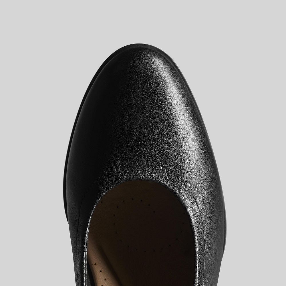 Black Leather Clarks Freva 55 Court Women Pumps | 1735IABXE