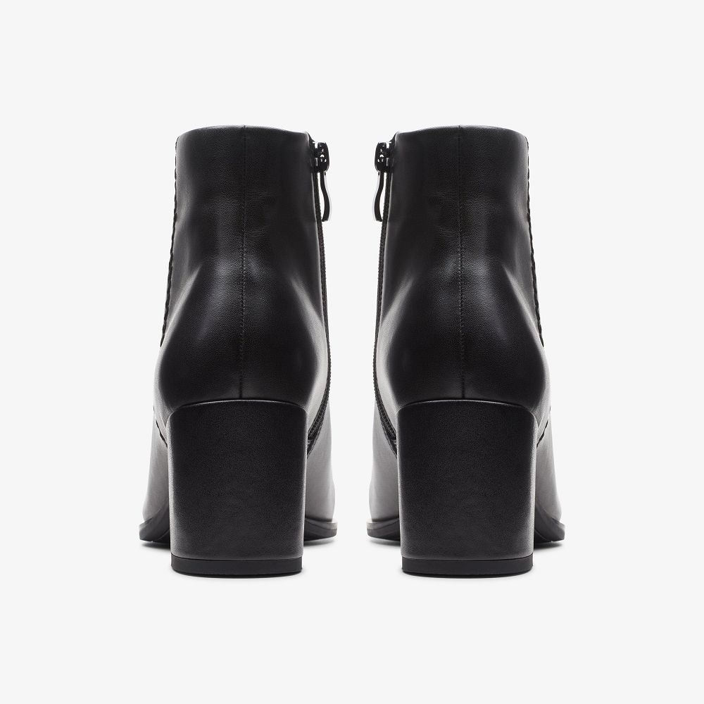 Black Leather Clarks Freva 55 Zip Women Boots | 5947IOEMC