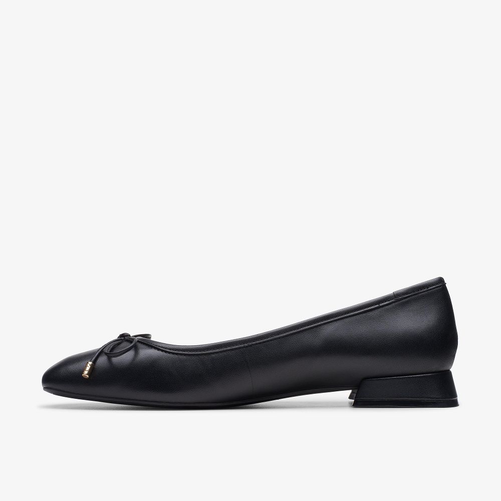 Black Leather Clarks Ubree 15 Step Women Ballet Flats | 6089AFPJO