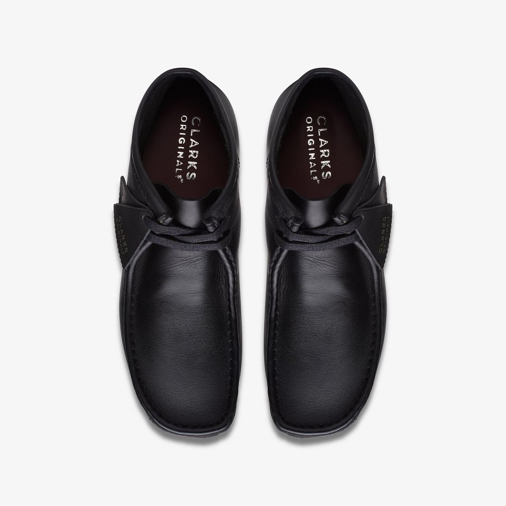 Black Leather Clarks Wallabee Men Boots | 8724EWFCY