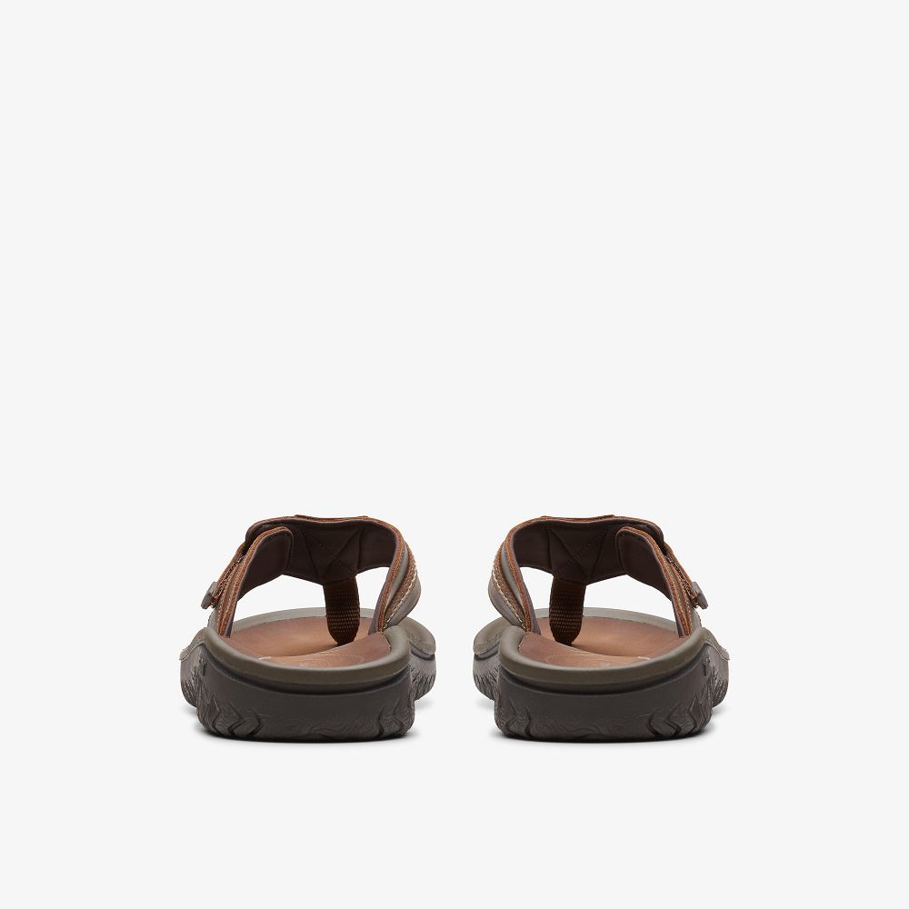 Brown Clarks WESLEY SUN Men Sandals | 6157CEYWG