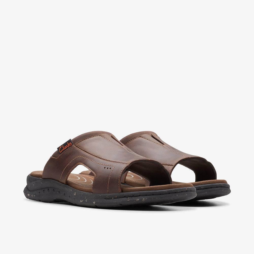 Brown Clarks Walkford Band Men Sandals | 2860VUSEK