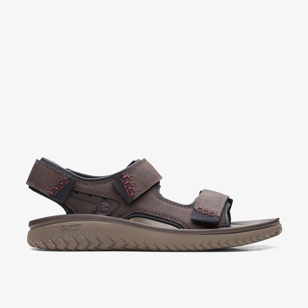 Brown Clarks Wesley Bay Men Sandals | 1276PHRVB