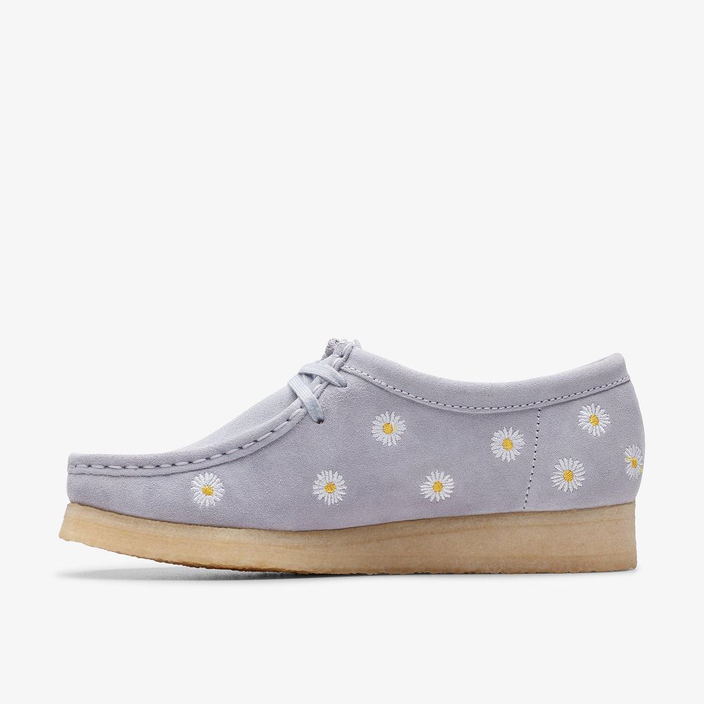 Cloud Grey Embroidery Clarks Wallabee Women Loafers | 9523FISMR