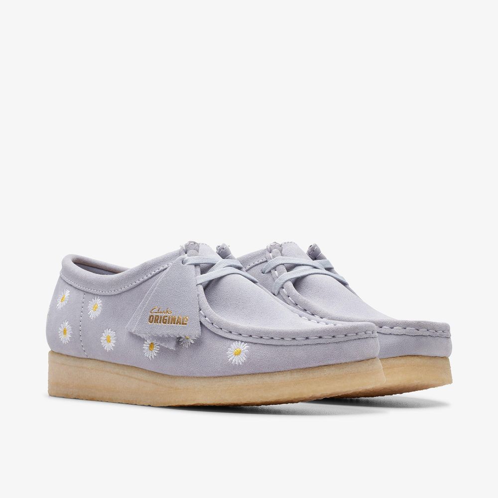 Cloud Grey Embroidery Clarks Wallabee Women Loafers | 9523FISMR