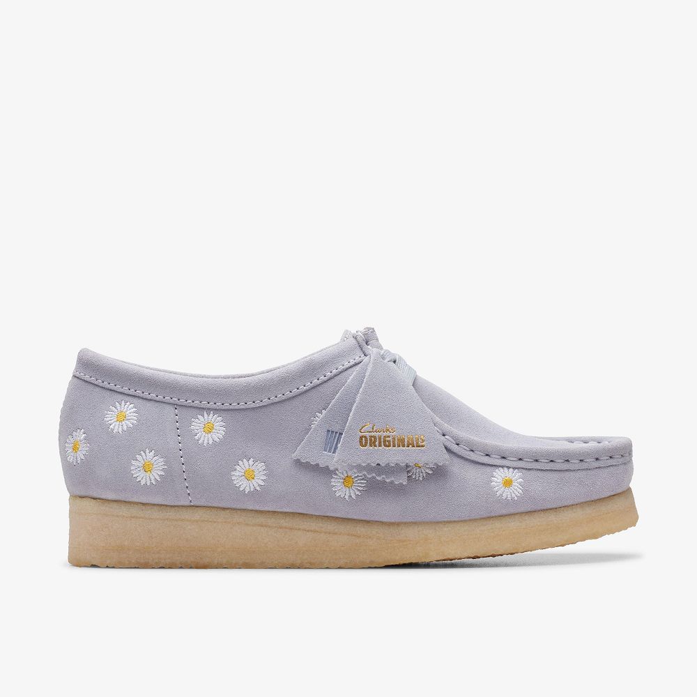 Cloud Grey Embroidery Clarks Wallabee Women Loafers | 9523FISMR