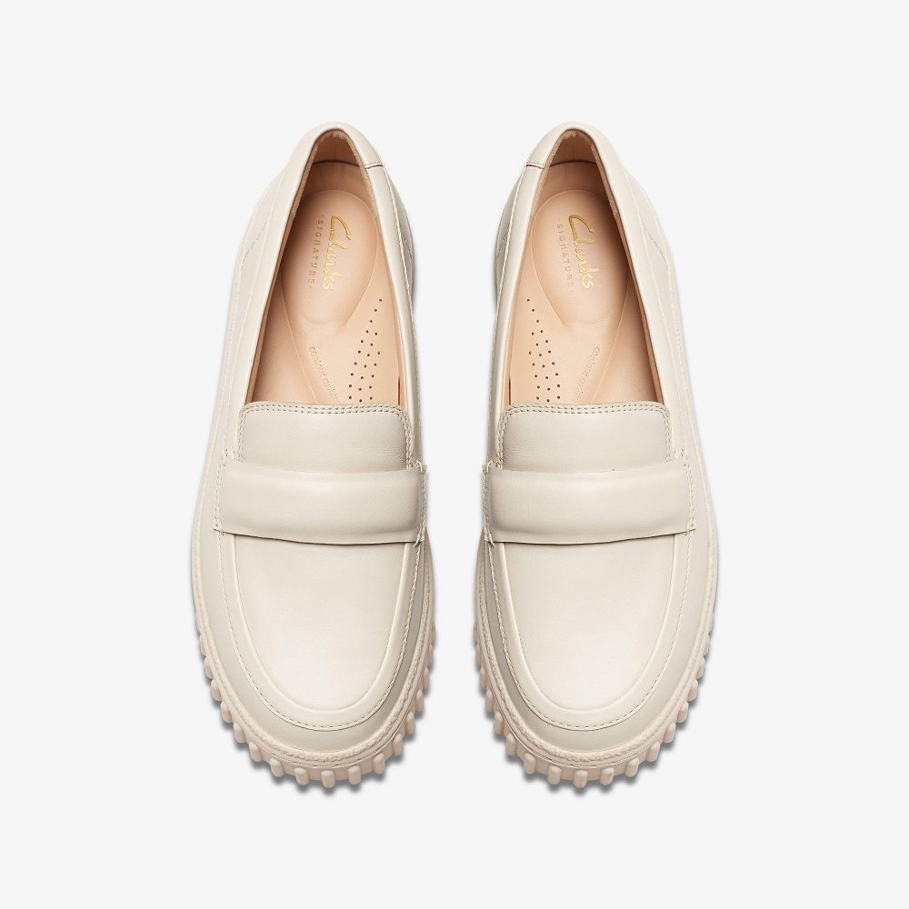 Cream Leather Clarks Mayhill Cove Women Loafers | 5781HMNGX