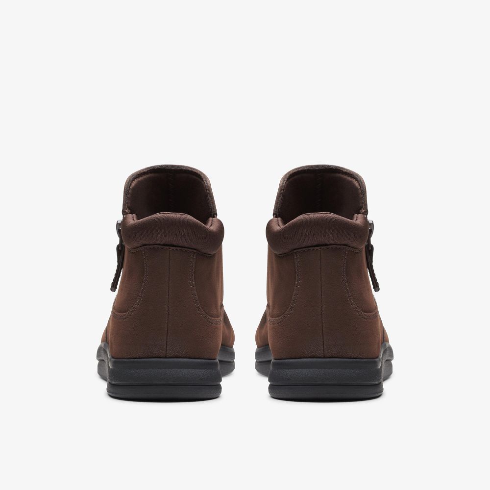 Dark Brown Clarks Breeze Range Women Boots | 1986AQOKD