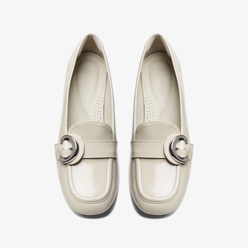 Ivory Clarks Daiss 30 Trim Women Loafers | 7238KRFDL