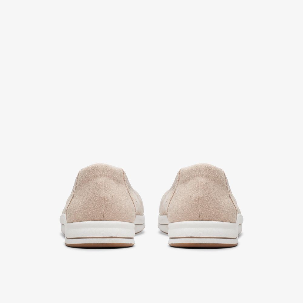 Light Sand Clarks Breeze Roam Women Slip-Ons | 7096LOXFY