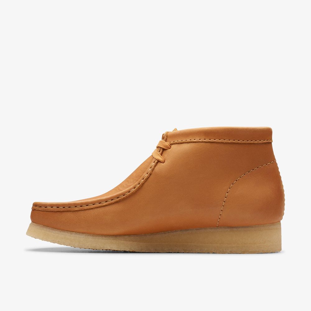 Mid Tan Leather Clarks Wallabee Men Boots | 8370SPEVC