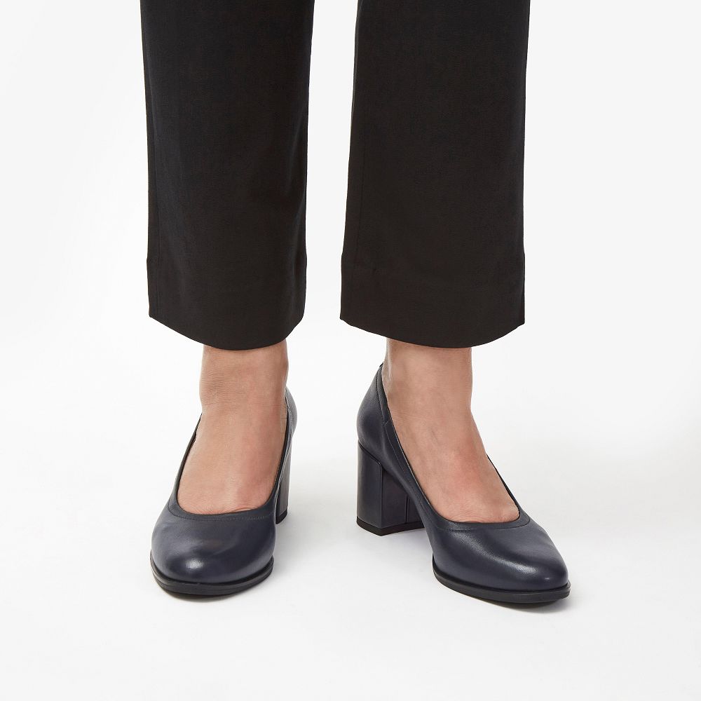 Navy Leather Clarks Freva 55 Court Women Pumps | 9785LDBVI