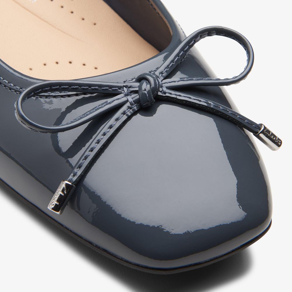 Navy Patent Clarks Ubree 15 Step Women Ballet Flats | 0487EVIXZ