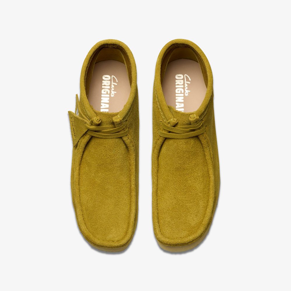 Olive Suede Clarks Wallabee Men Boots | 4803KPMCZ