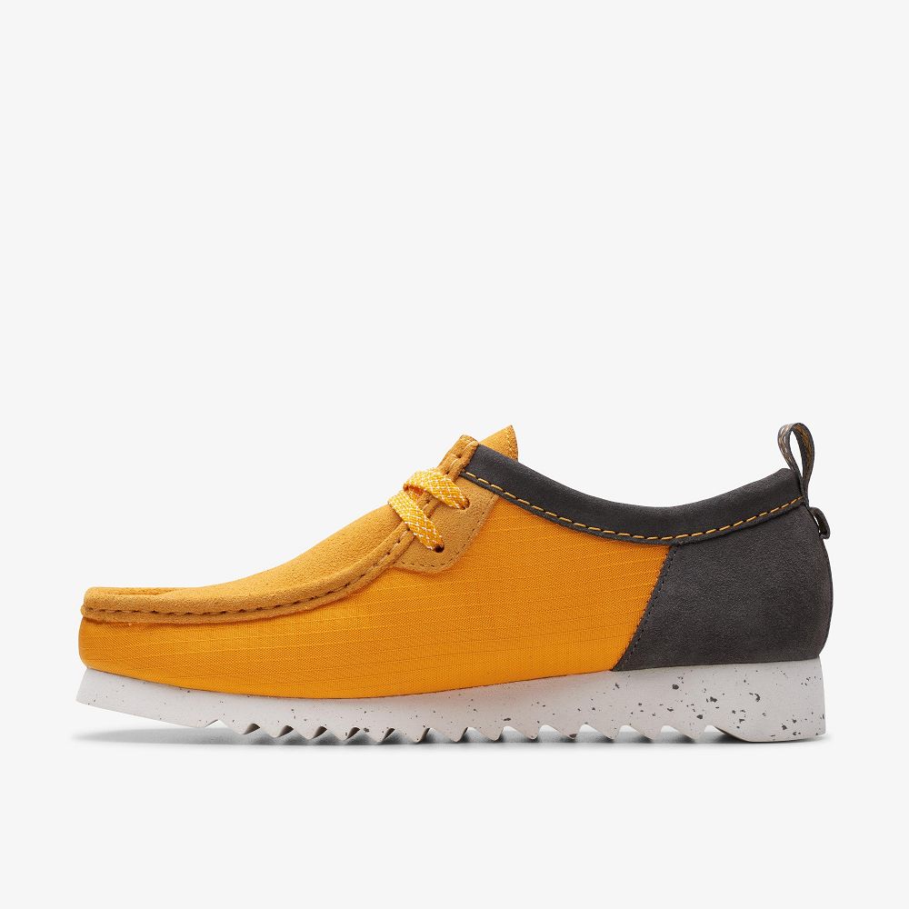 Orange Combination Clarks Wallabee FTRE Lo Men Moccasins | 5834INHWF