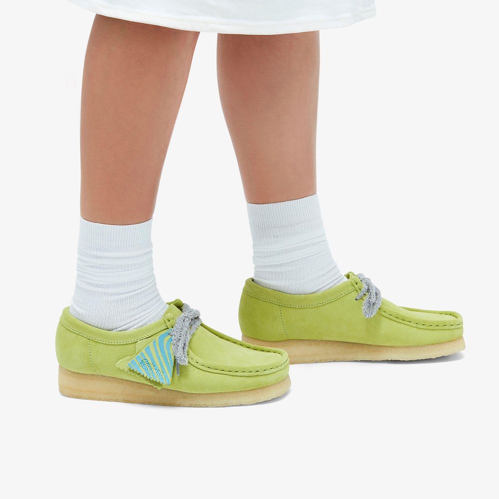 Pale Lime Suede Clarks Wallabee Women Loafers | 7053VXPUY