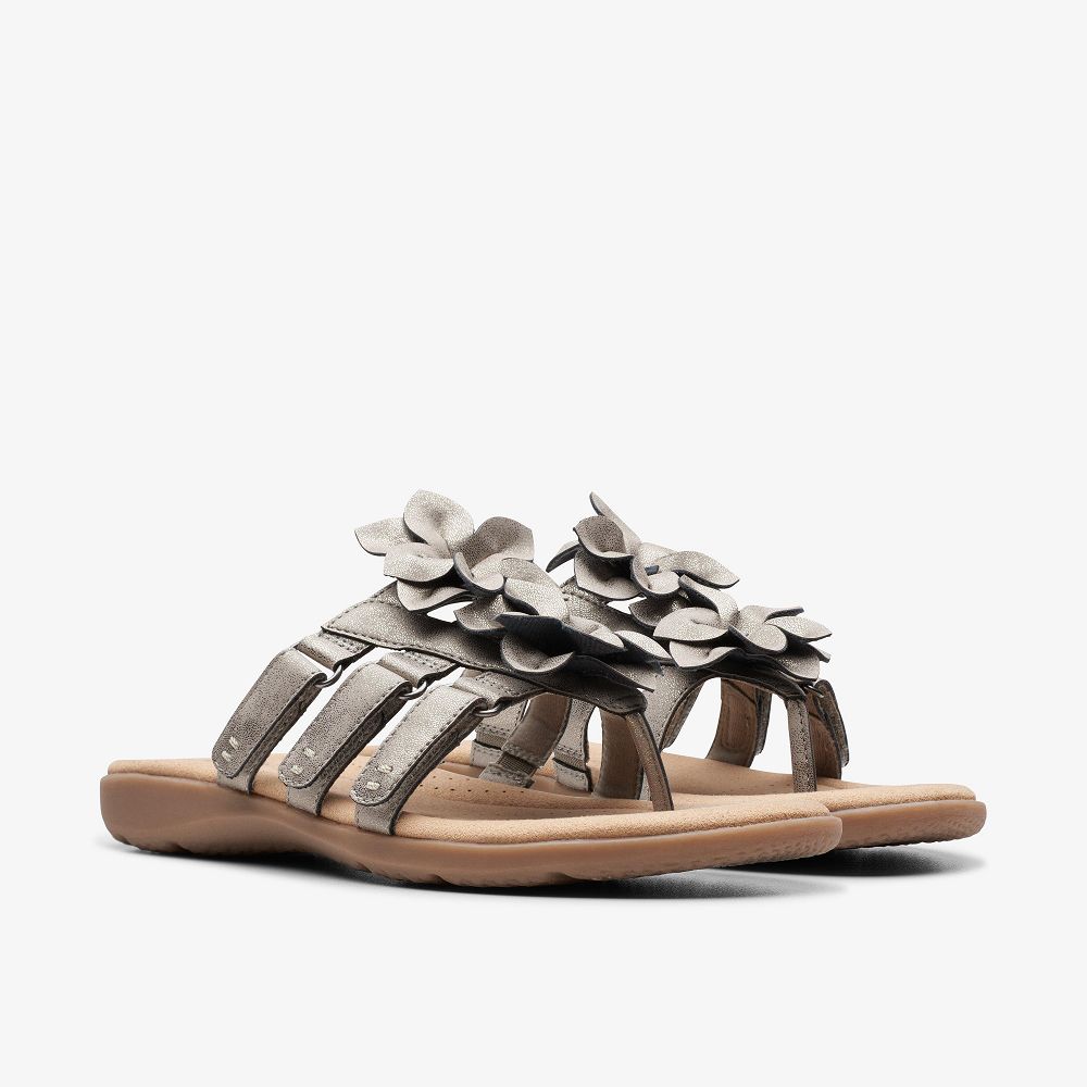 Pewter Metallic Clarks Elizabelle Mae Women Sandals | 9126WMEGC