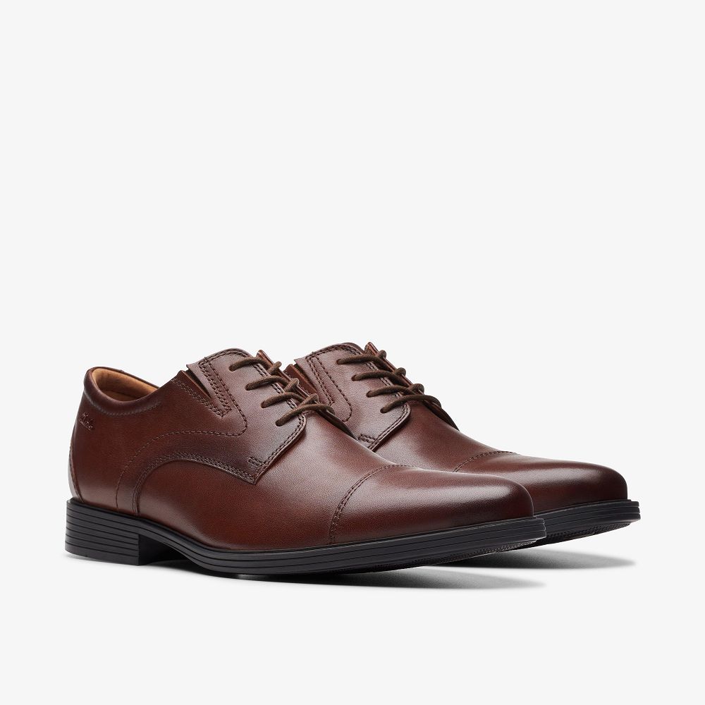 Red Brown Clarks Whiddon Cap Men Oxfords | 2038TCOVP