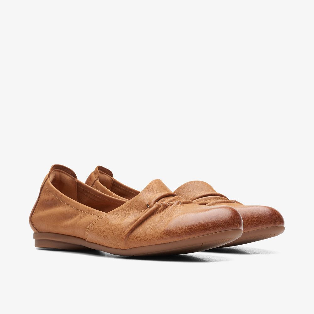 Tan Clarks Rena Way Women Ballet Flats | 6913FBUTL