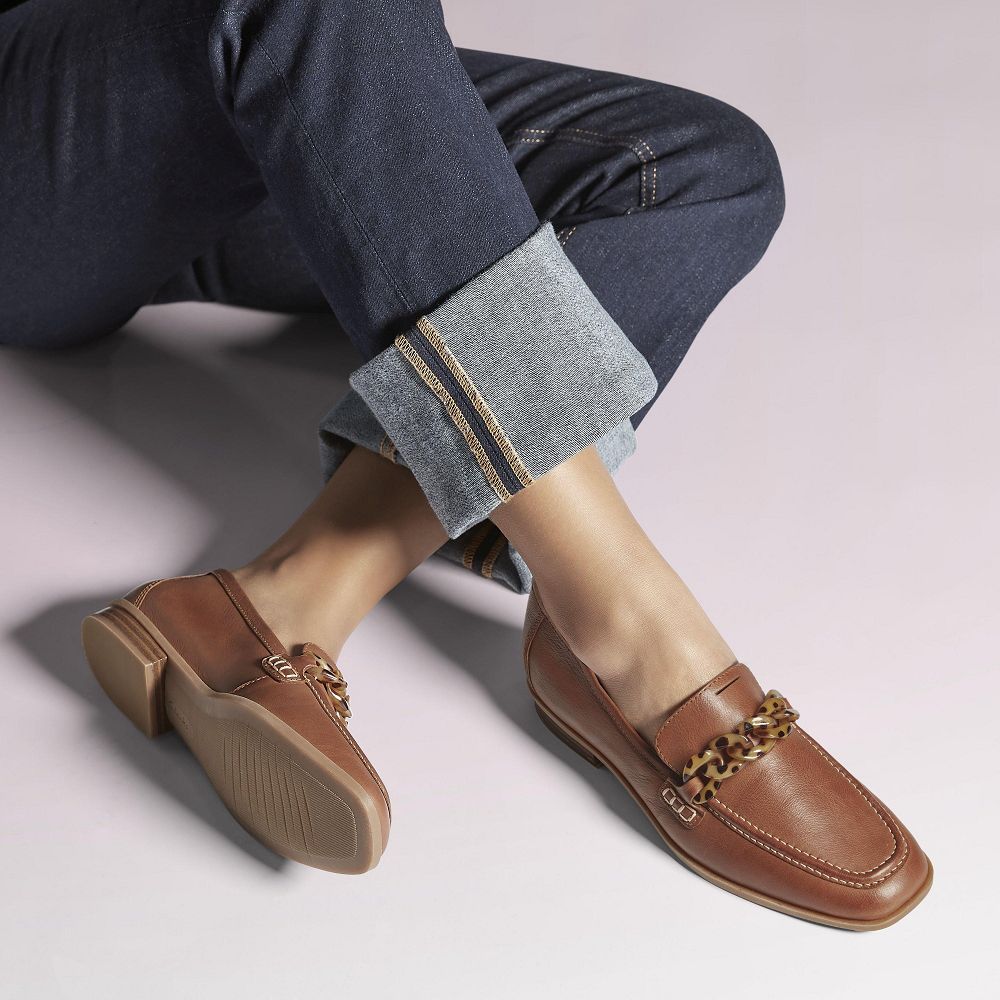 Tan Leather Clarks Sarafyna Iris Women Loafers | 6751IUAJV