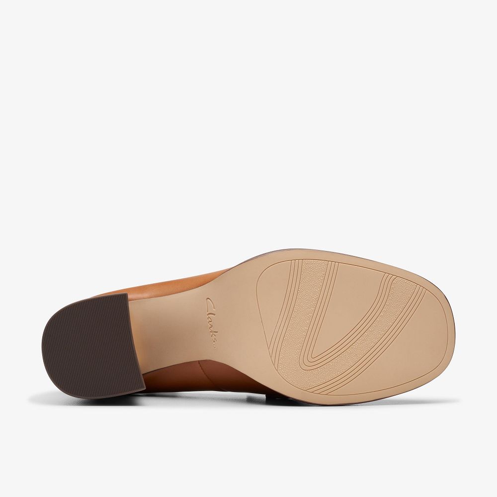 Tan Leather Clarks Zoya 85 Walk Women Pumps | 3546IGXVA