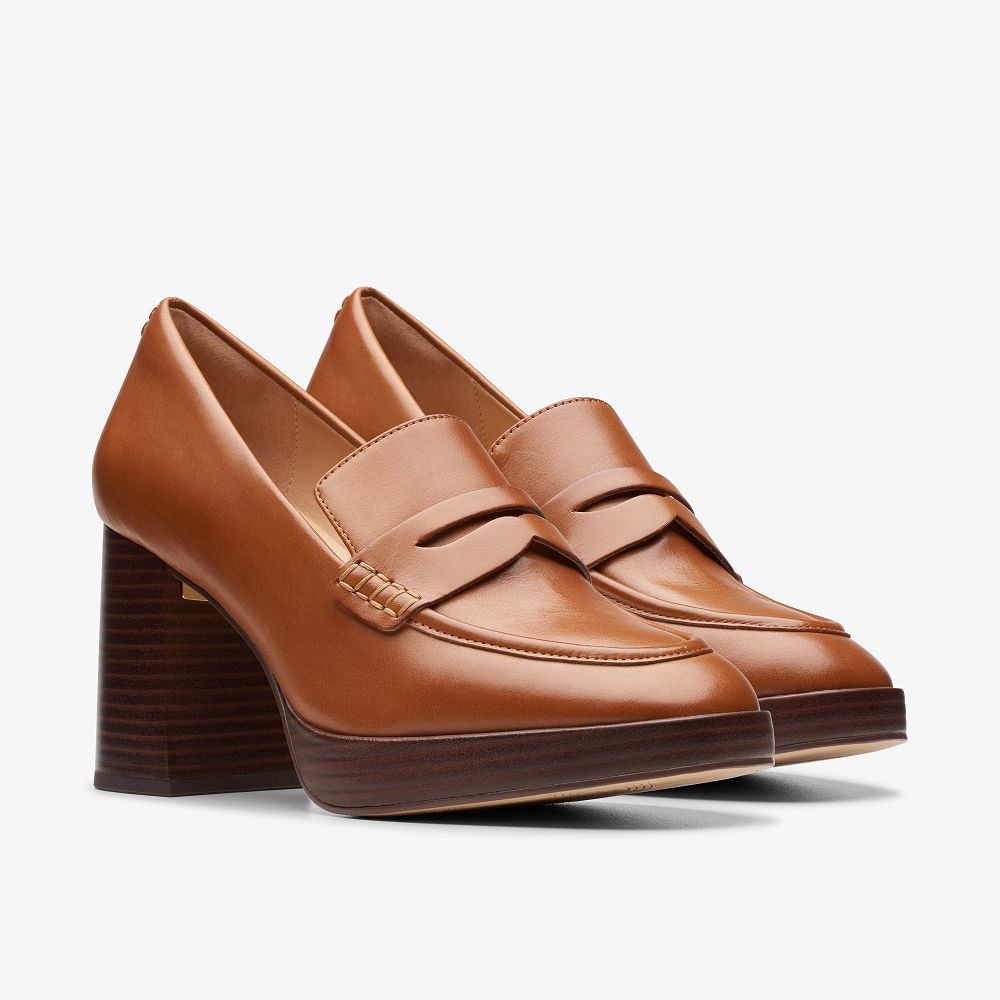 Tan Leather Clarks Zoya 85 Walk Women Pumps | 3546IGXVA