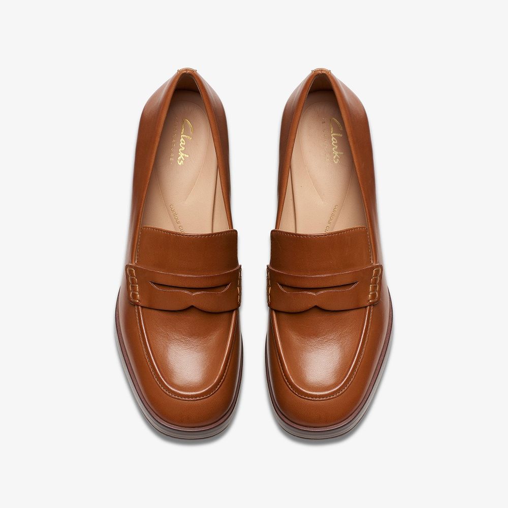 Tan Leather Clarks Zoya 85 Walk Women Pumps | 3546IGXVA