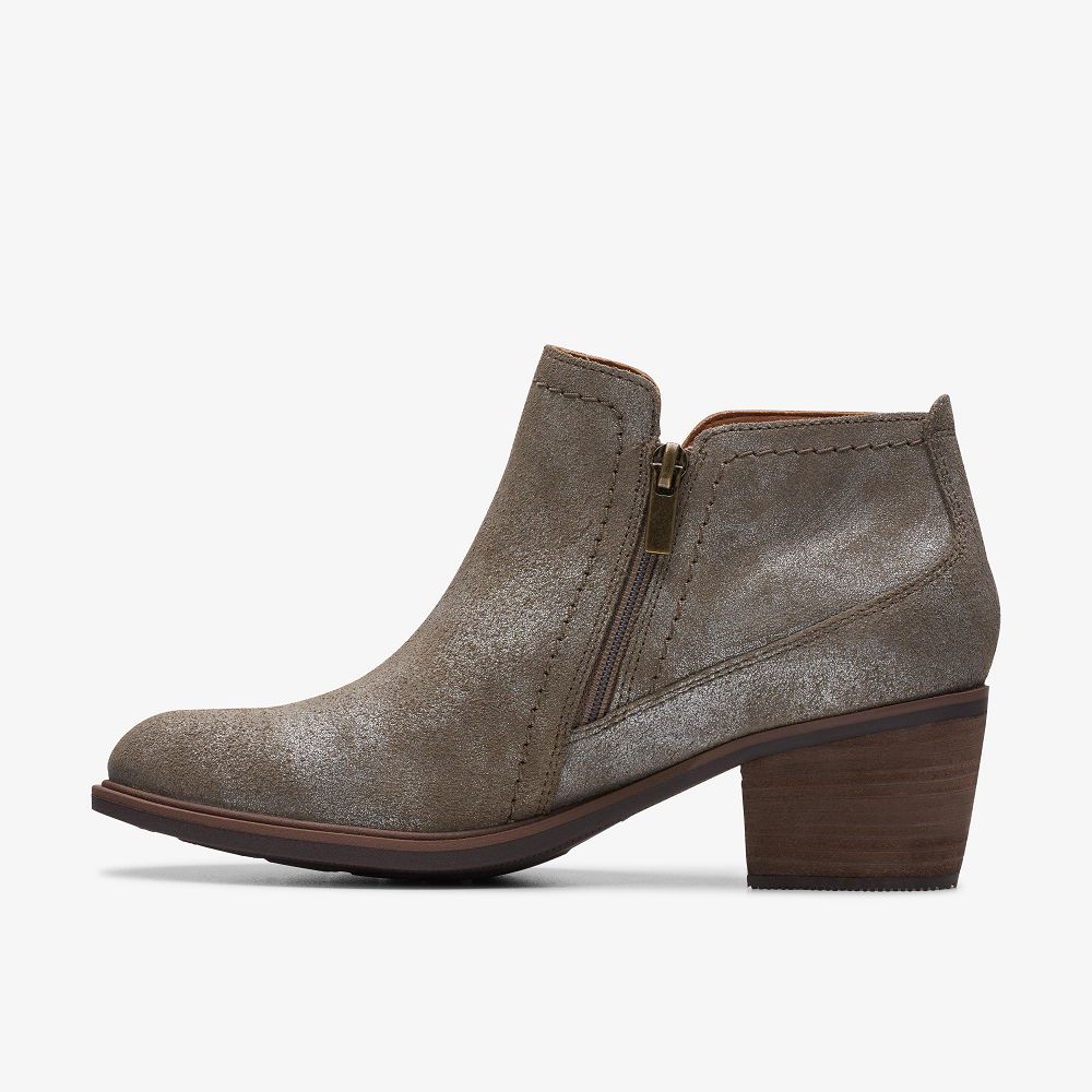 Taupe Metallic Clarks Neva Lo Women Boots | 8012EQTCA