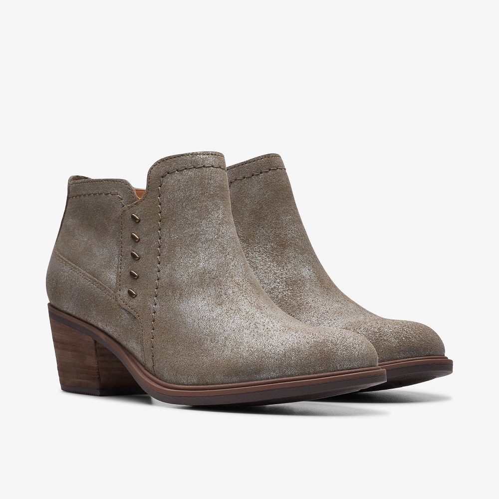 Taupe Metallic Clarks Neva Lo Women Boots | 8012EQTCA