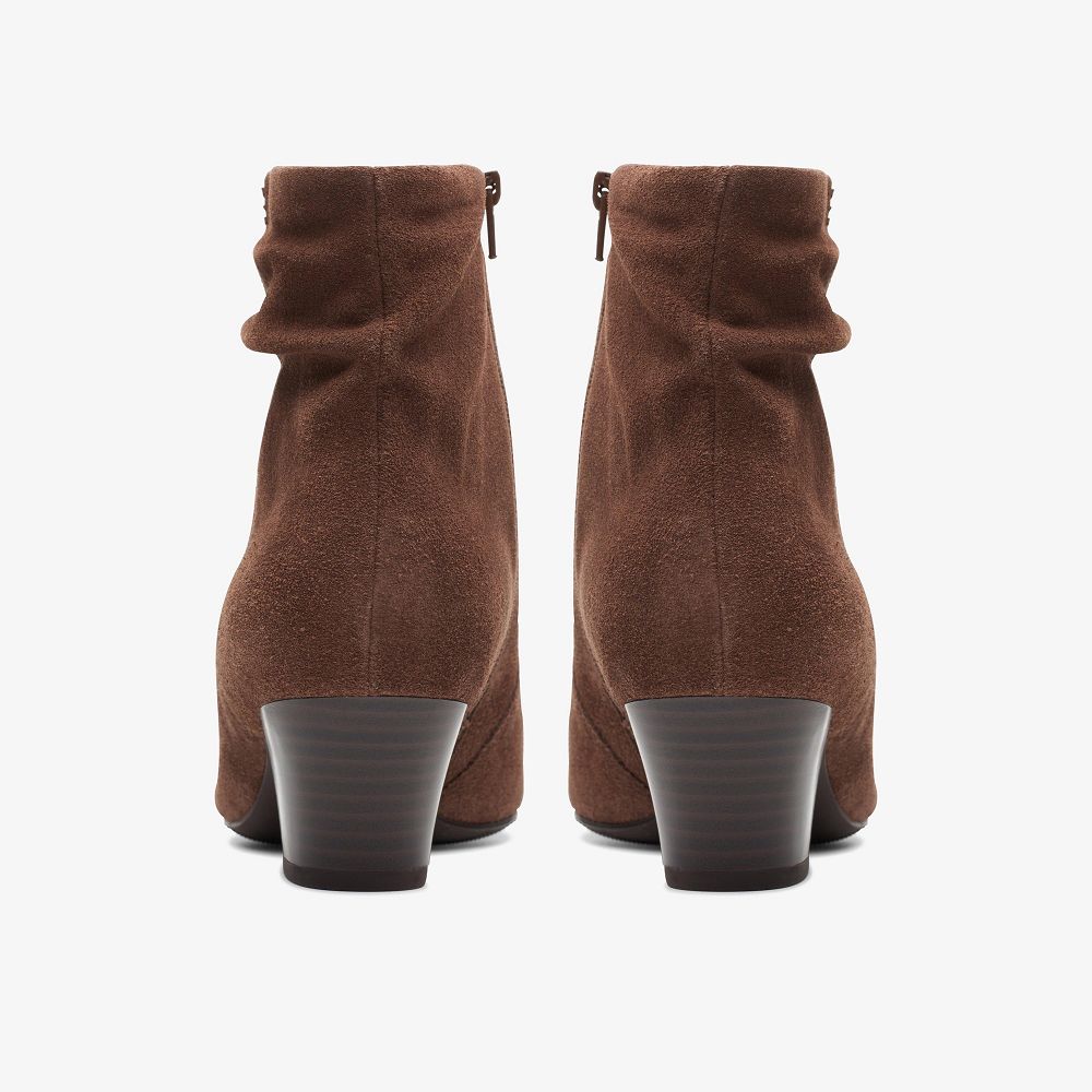 Taupe Suede Clarks Teresa Skip Women Boots | 7269FSJKT