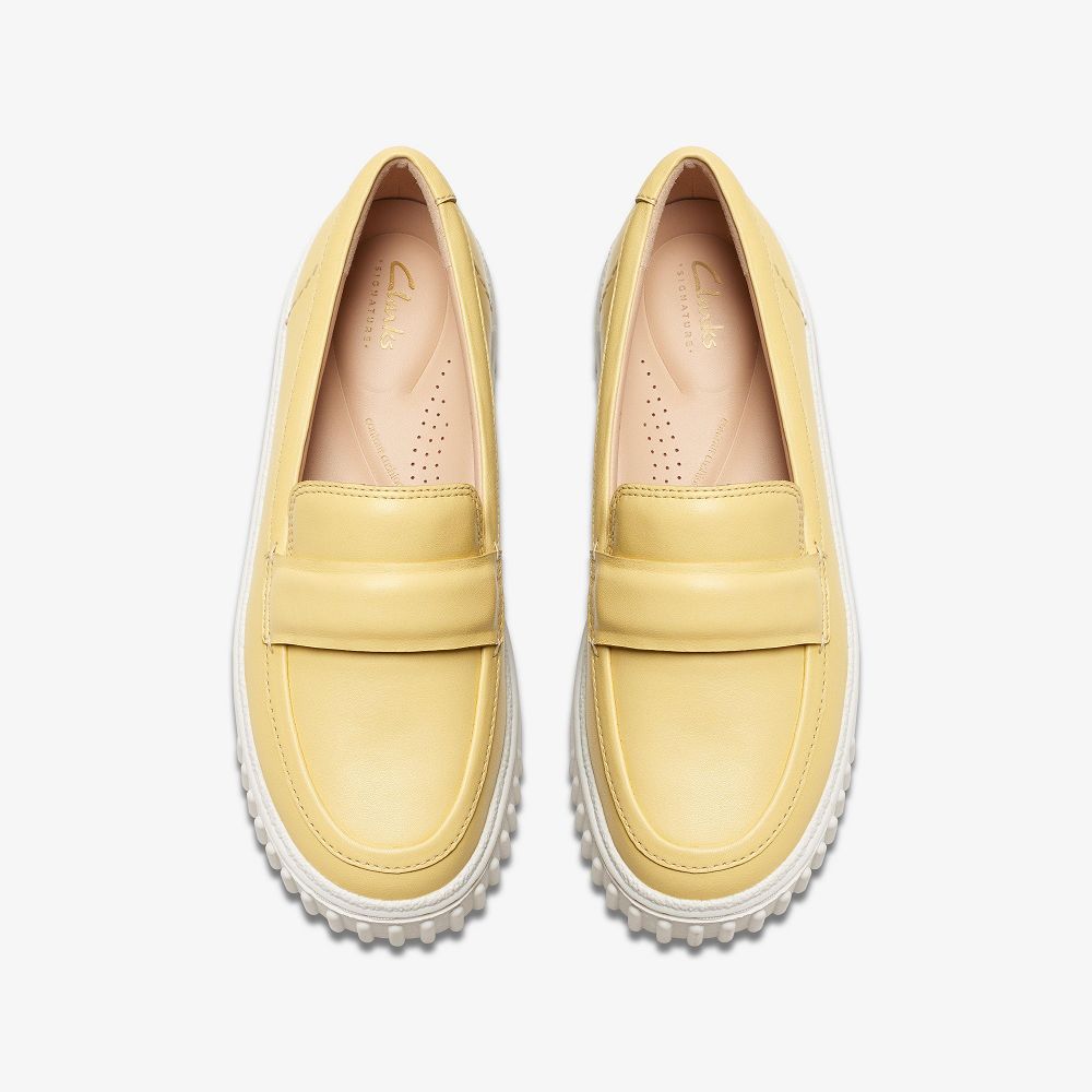 Yellow Leather Clarks Mayhill Cove Women Loafers | 9046VHXMQ